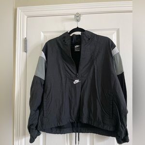 Nike half zip wind breaker